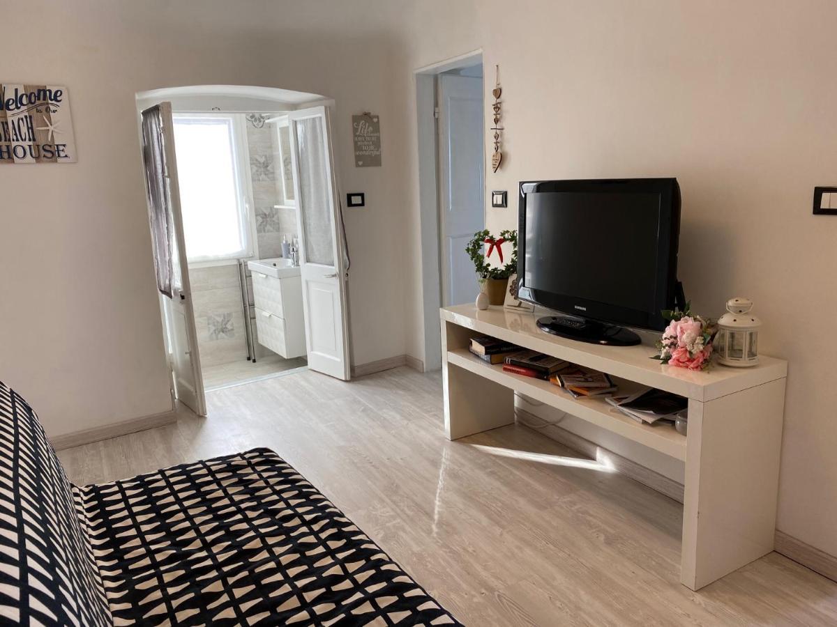 La Casetta Di Dory Sul Mare Apartment *